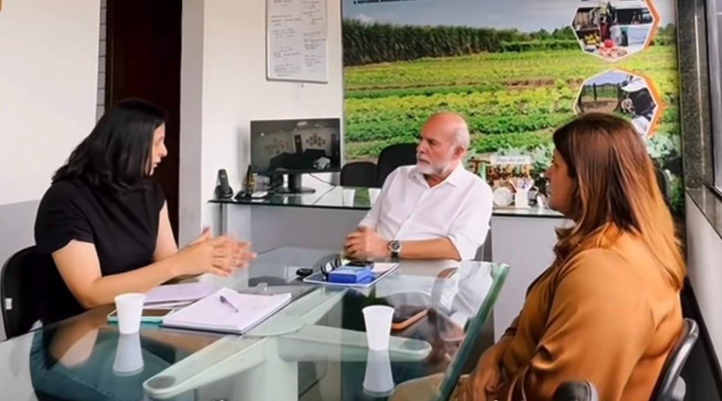 DELMIRO: Prefeita e secretária vão ao Incra e Iteral na busca de cidadania para os agricultores