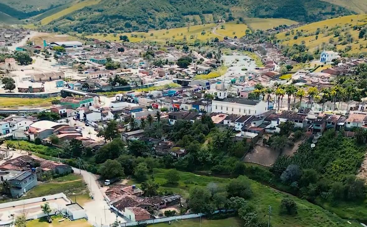 Quebrangulo promove uma quarta-feira de celebrações natalinas, saúde e planejamento comunitário