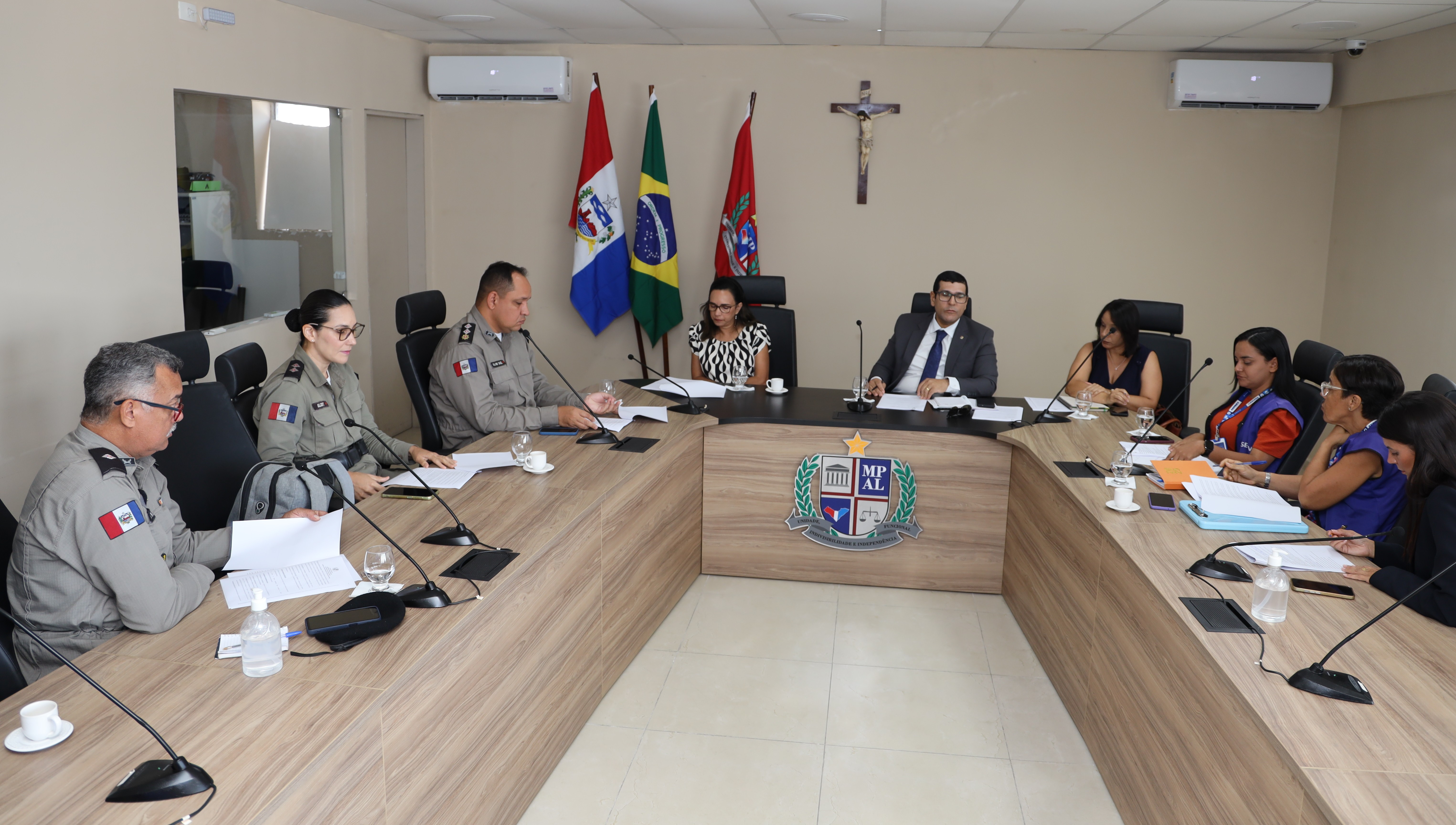 MPAL sai dos gabinetes para combater a violência doméstica com foco na educação masculina