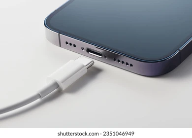 Procon/AL multa Apple em mais de $ 100 mil por venda de Iphones sem carregador