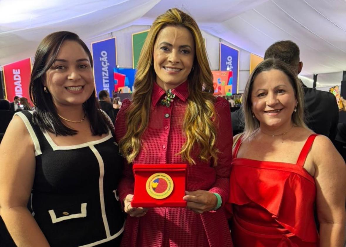 Belém/AL entre as cidades brasileiras homenageadas pelo MEC, após conquistar Selo Ouro Criança Alfabetizada