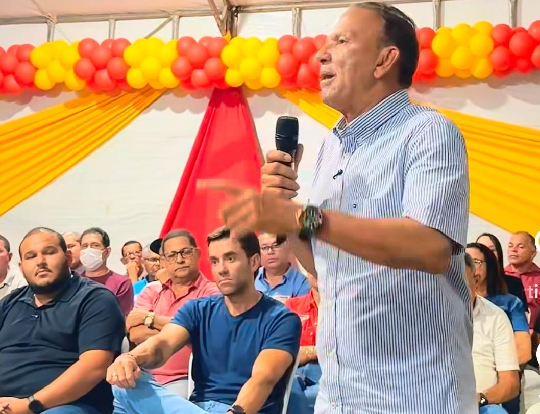 Com cassações de prefeito e seu vice, além de ex-prefeitas condenadas, “Ciço” entra firme no Passo para abocanhar Prefeitura em 2028