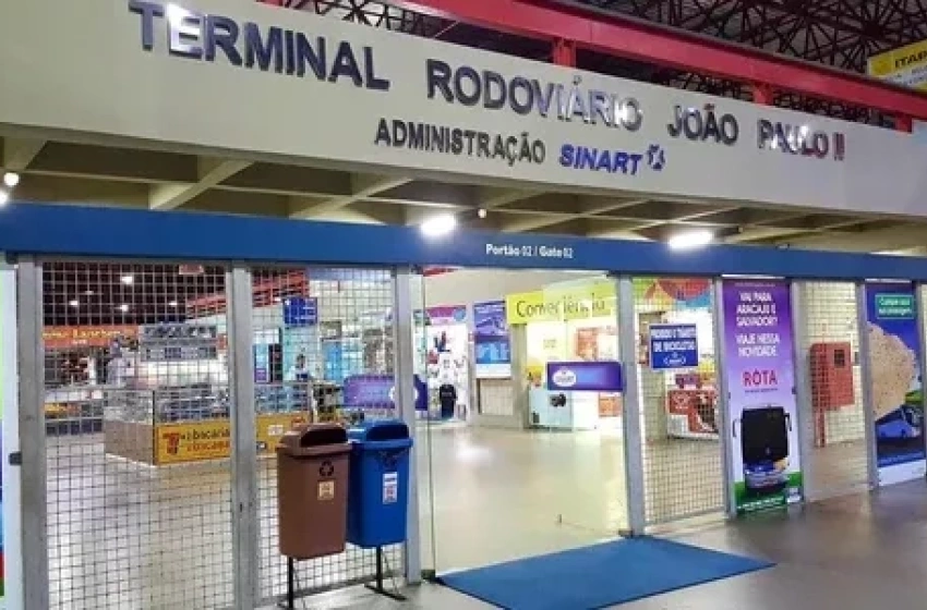 Absurdo na Rodoviária de Maceió: Passageiros são obrigados a pagar R$ 3,50 para usar banheiro e banho custa R$ 18.50