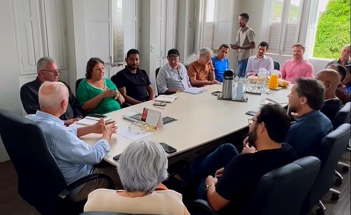 Em Quebrangulo, prefeito  destaca diálogo e controle fiscal para garantir resultados