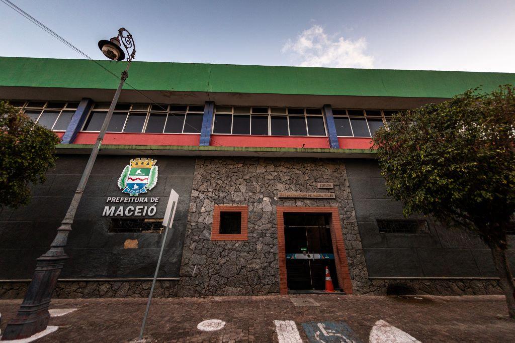  Justiça determina que Prefeitura de Maceió entregue documentos sobre contrato de R$ 2,4 milhões com a Helper Tecnologia
