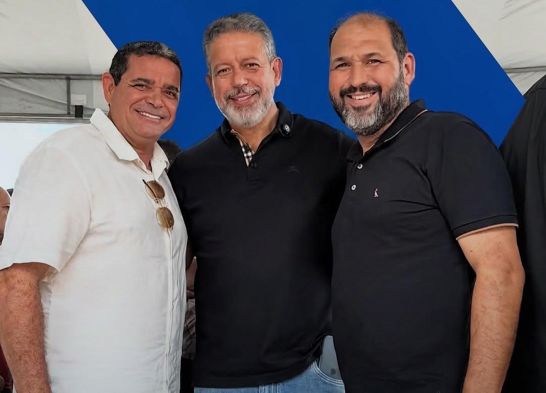  Francis Correia mobiliza Santa Luzia do Norte em prol da chapa majoritária de JHC e Arthur Lira