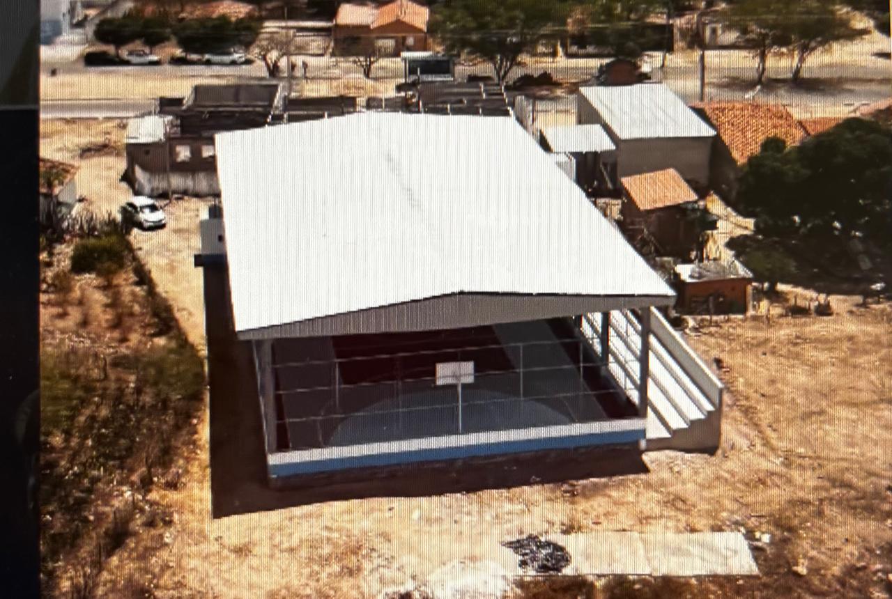 Prefeitura de Delmiro entrega mais uma quadra poliesportiva como lazer e à integração social na zona rural