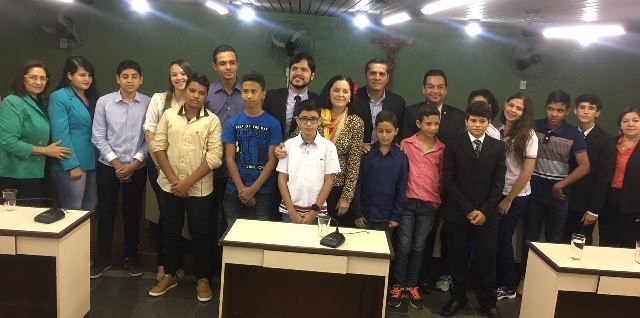 Câmara de Palmeira implanta "Parlamento Mirim"; um caso inédito em AL