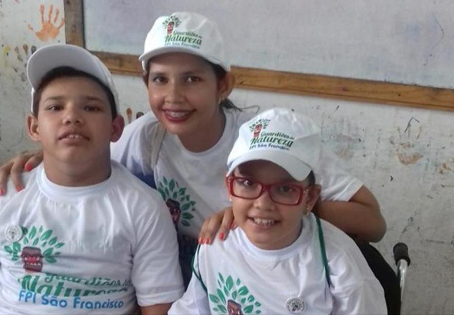 Pais enaltecem prefeito pelo apoio prestado as crianças especiais