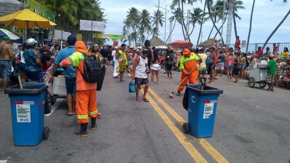LIMPEZA URBANA - Prefeitura recolhe mais de 95 toneladas de resíduos durante período carnavalesco