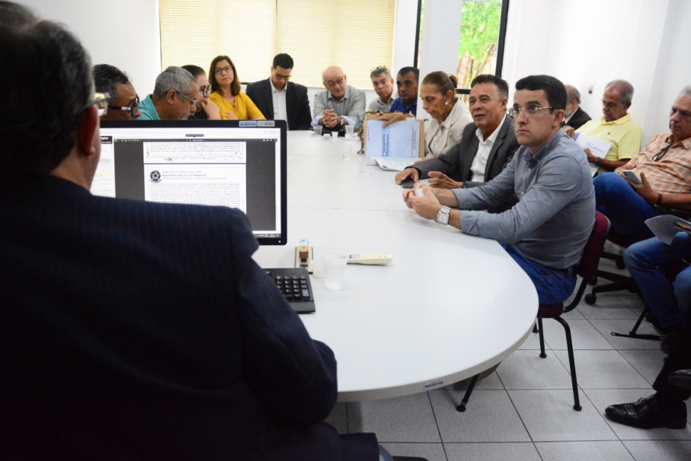 MPT solicita que Ipaseal solucione pagamento de repasses atrasados a hospitais de Alagoas