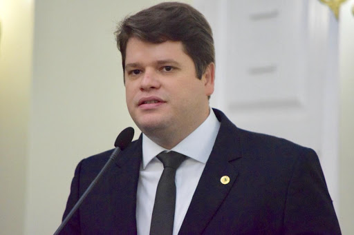ASSEMBLEIA - Projeto Davino pode chegar a dois dígitos no número de deputados