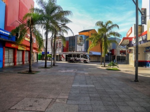 COM MEDO DA CRISE – Associações do comércio são a favor do retorno das atividades na próxima terça (31)