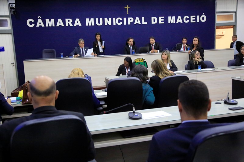 ELEIÇÕES 2020 - Não passará de 30% a renovação da Câmara de Maceió