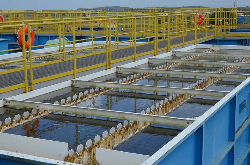 Empresa investe em tecnologia e educação ambiental para uso responsável da água