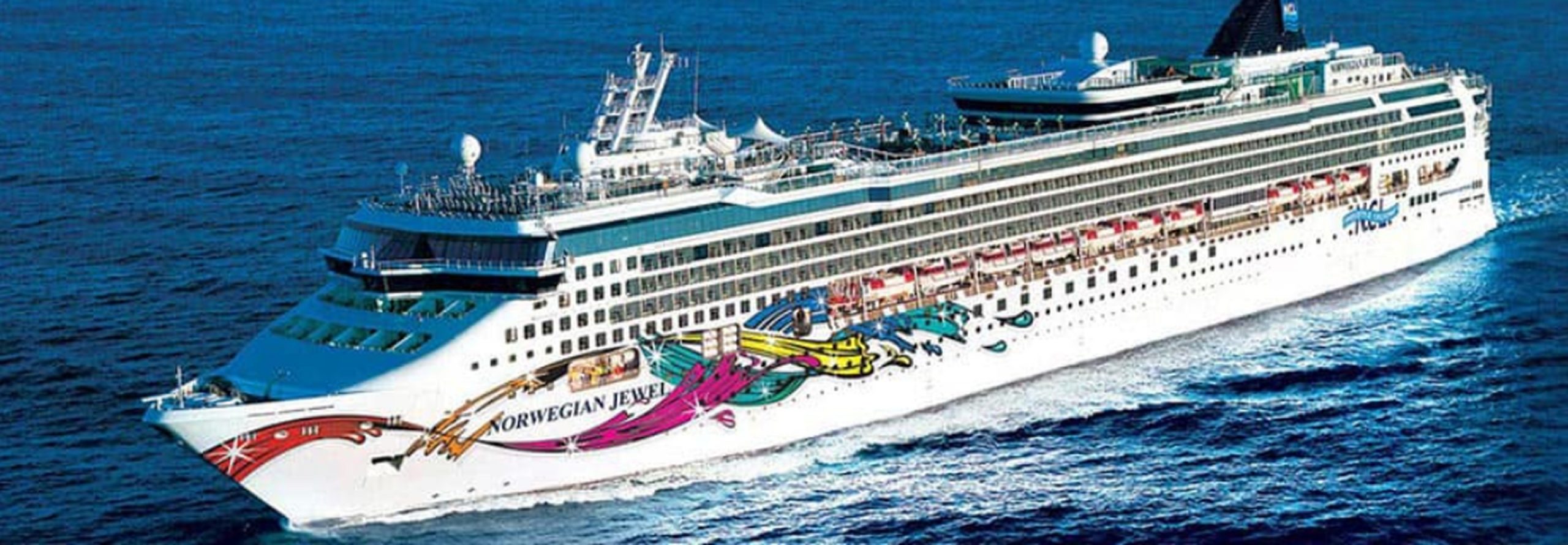 À DERIVA – Brasileiros em cruzeiro temem não conseguir voltar para casa