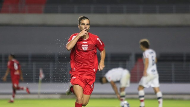 NÃO ABRE MÃO! - CRB deseja manter contrato com Rafael Longuine