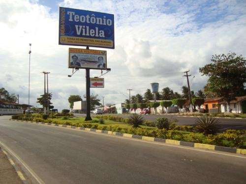 DEIXA DO JEITO QUE ESTÁ - Prefeitura de Teotônio suspende reabertura do comércio