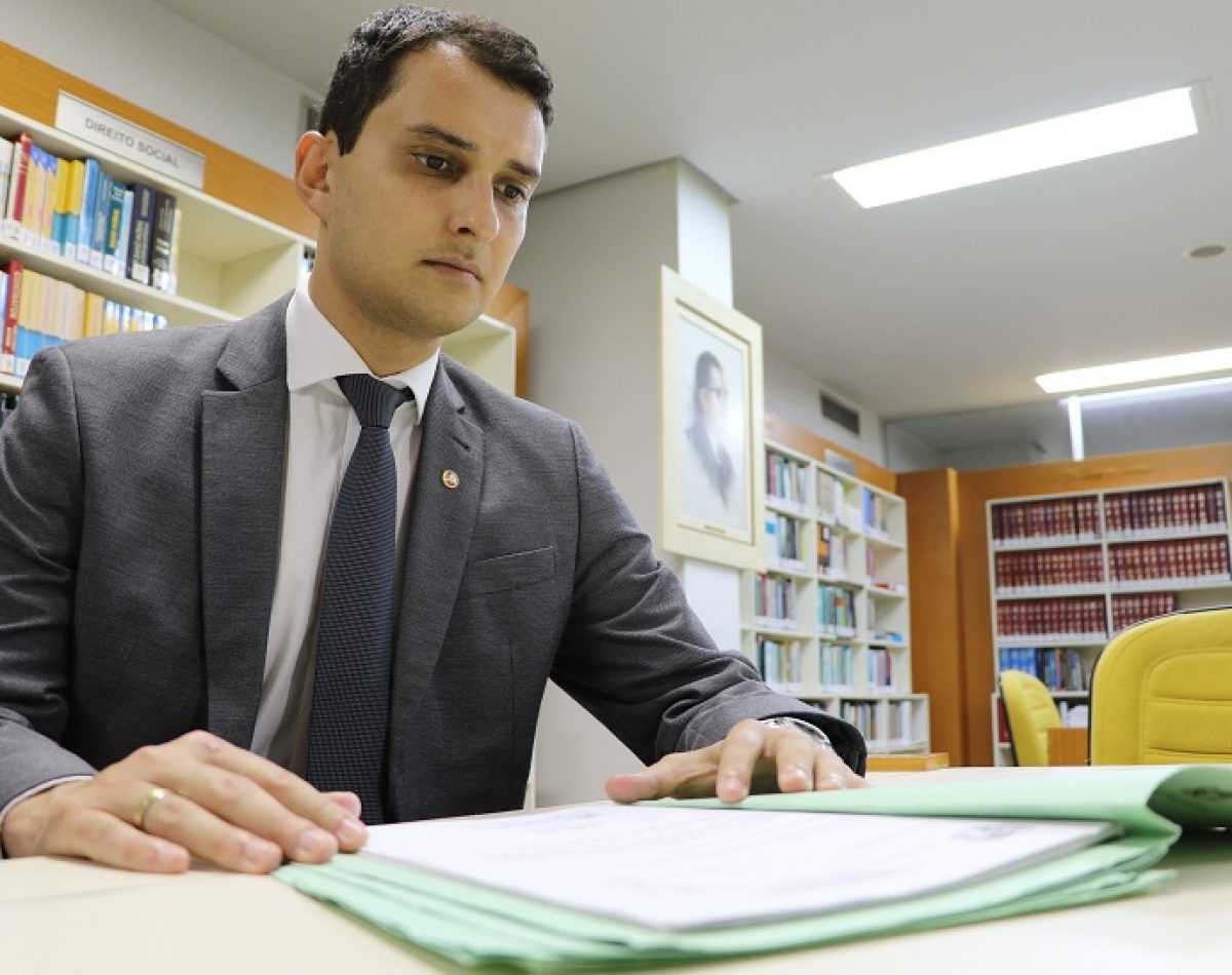 MPE/AL: Pedido de afastamento de secretário de Educação de Atalaia por improbidade administrativa é acatado pela Justiça