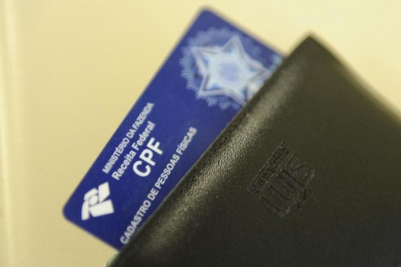 BENEFÍCIO - Justiça derruba exigência de regularizar CPF para receber auxílio de R$ 600