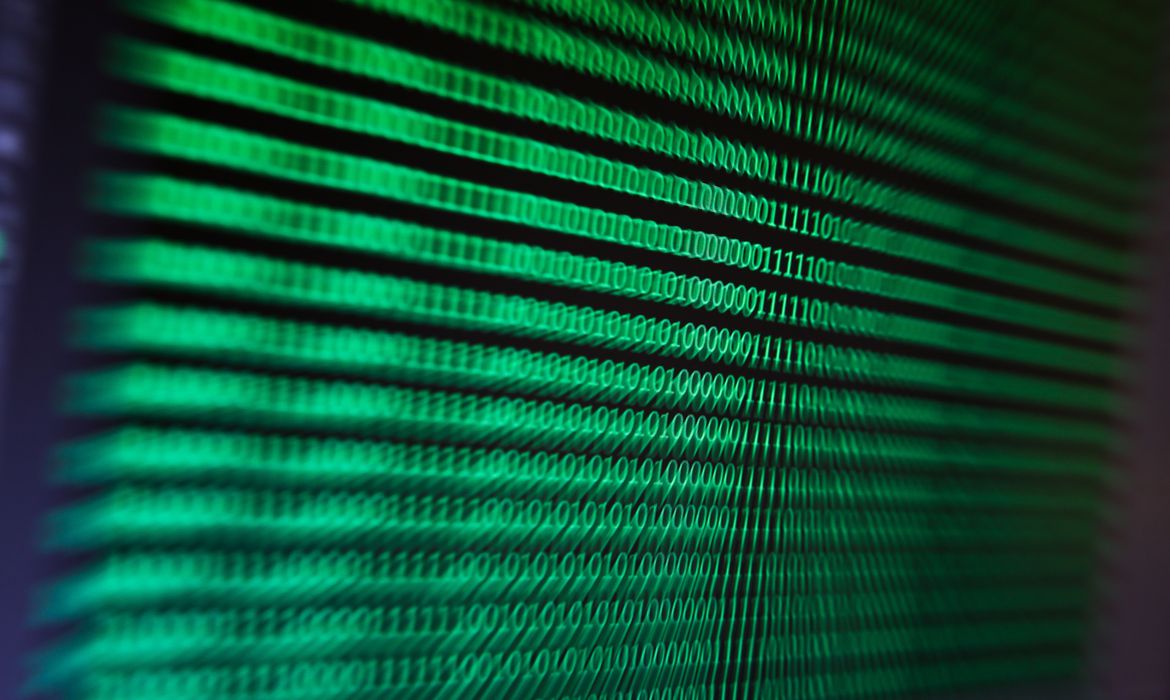 NÃO FIQUE DE BOBEIRA! Febraban dá dicas para evitar golpes na internet