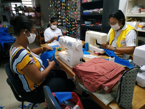 PREVENÇÃO - Programa Ronda no Bairro inicia produção artesanal de máscaras de proteção