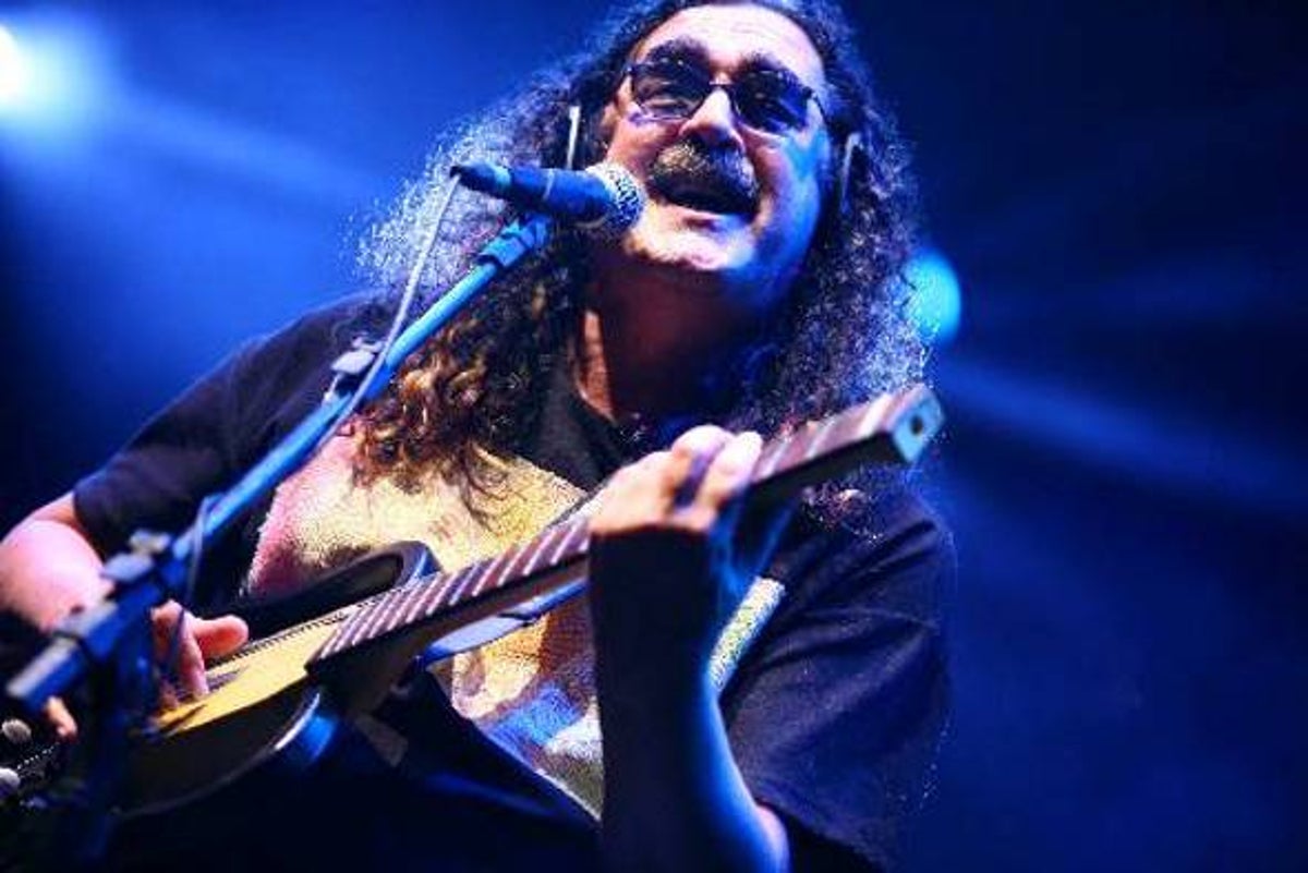 A SEGUNDA-FEIRA AMANHECE DE LUTO – Morre o cantor Moraes Moreira