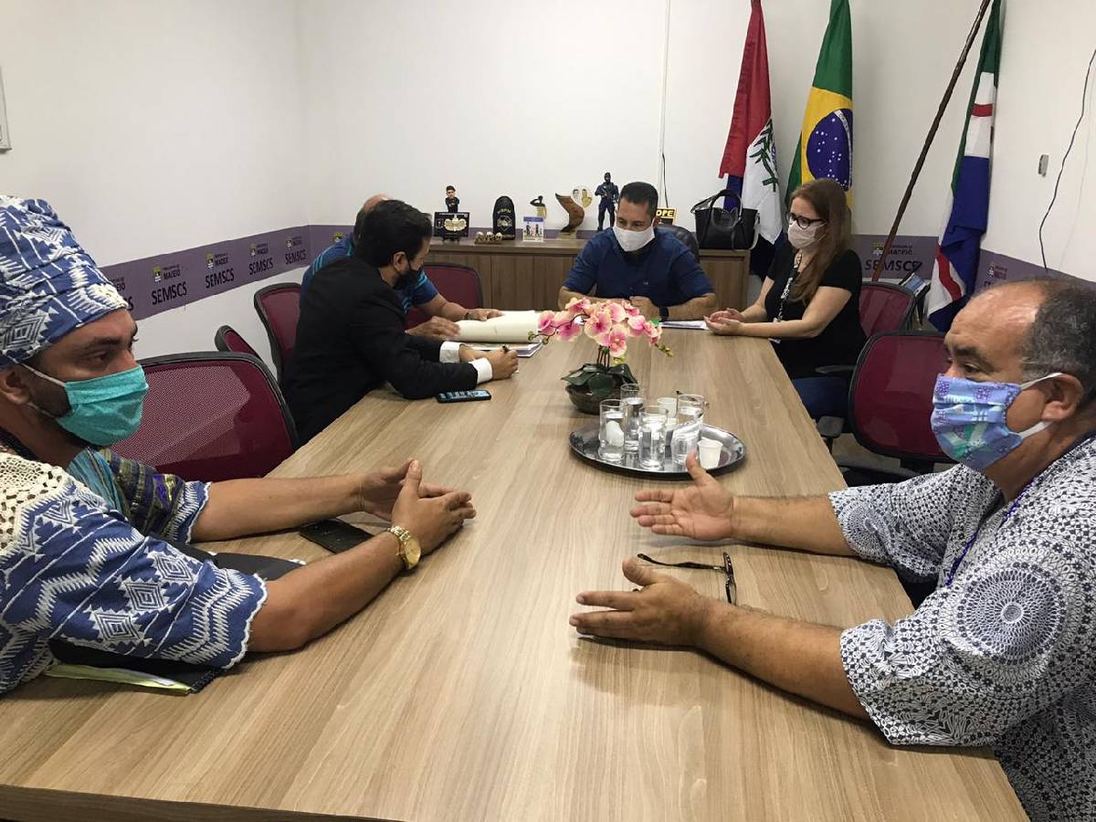 SUSPENDER OU PRORROGAR DEMOLIÇÕES – OAB-AL e SEMSCS tratam sobre desocupação em área na Cidade Universitária