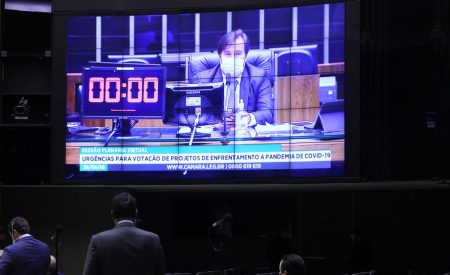 CÂMARA DOS DEPUTADOS: Auxílio emergencial de R$ 125 bilhões a estados e municípios é aprovado