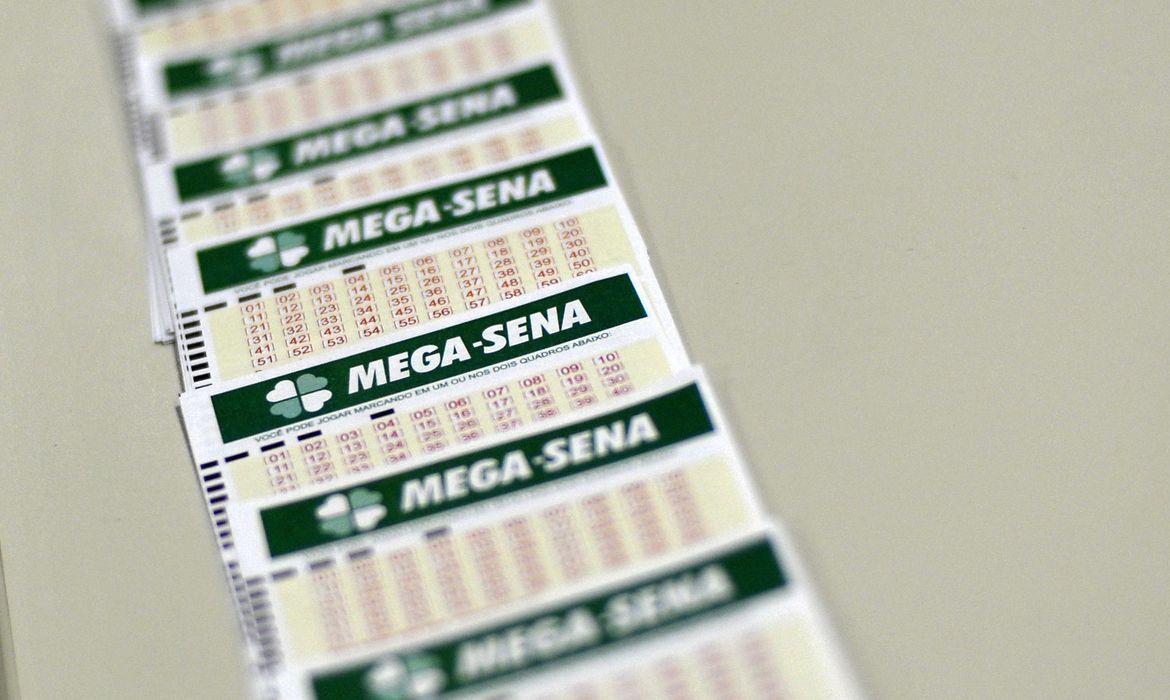 EU QUERO! Mega-Sena acumulada deve pagar R$ 47 milhões neste sábado