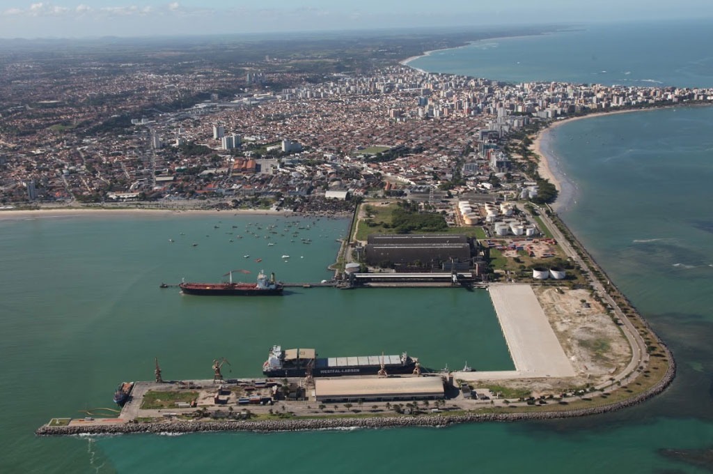 PERIGO À VISTA - Trabalhadores do Porto reclamam da falta de medidas preventivas contra a Covid-19