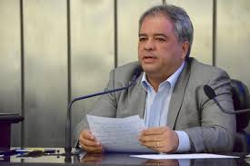 Silvio Camelo apresenta requerimento solicitando autonomia para  Porto de Maceió