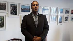 COVARDE - Mima agride populares e diz que irá se vingar de vereadores em São Brás