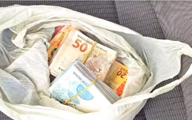 Polícia prende candidato a vereador em Sergipe com mais de R$ 15 mil na cueca