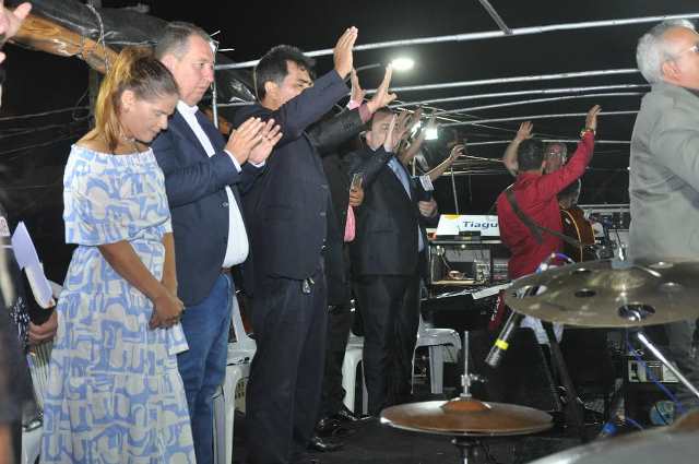 Porto de Pedras celebra Dia do Evangélico e prefeito aponta bons sinais para seu 2º mandato