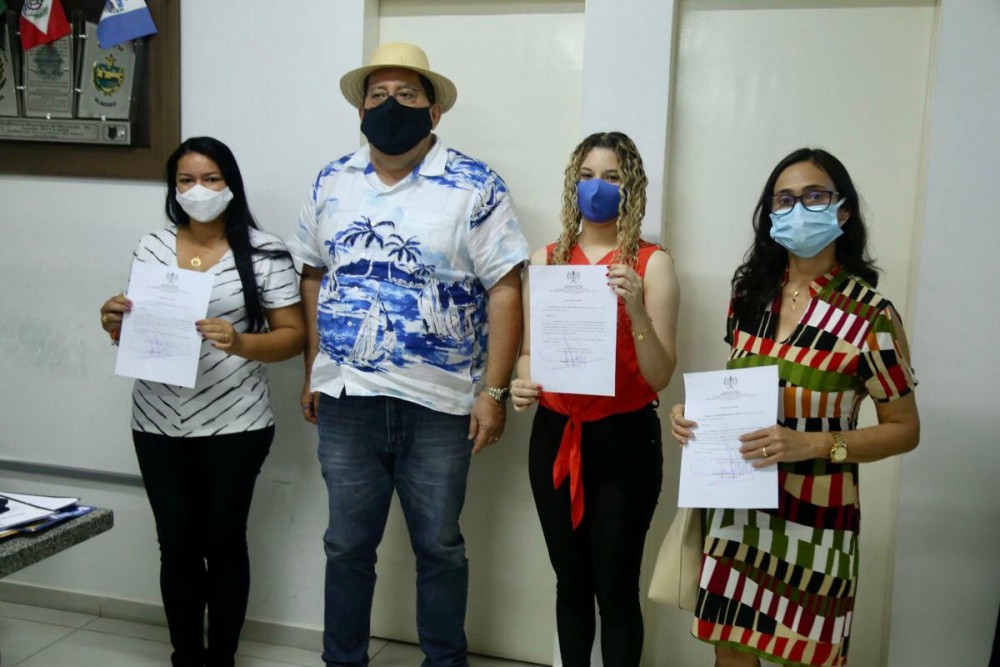 Em Rio Largo prefeito empossa novos concursados para ocuparem suas devidas funções