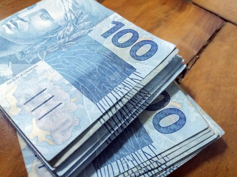 Já podemos sonhar com a valorização do real?