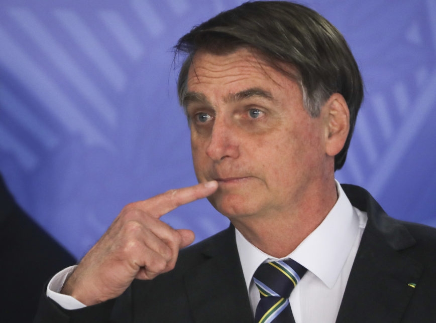 Bolsonaro: 'STF faz fake news ao dizer que não tirou meus poderes'