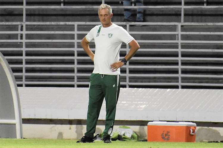 Técnico Lisca acerta com Vasco com salário maior do que de Marcelo Cabo