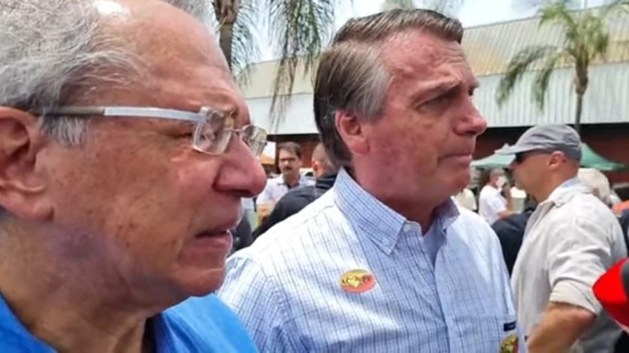 Basta: a partir desta 2ª-feira, Bolsonaro anuncia junto com ministro, novo reajuste de combustível
