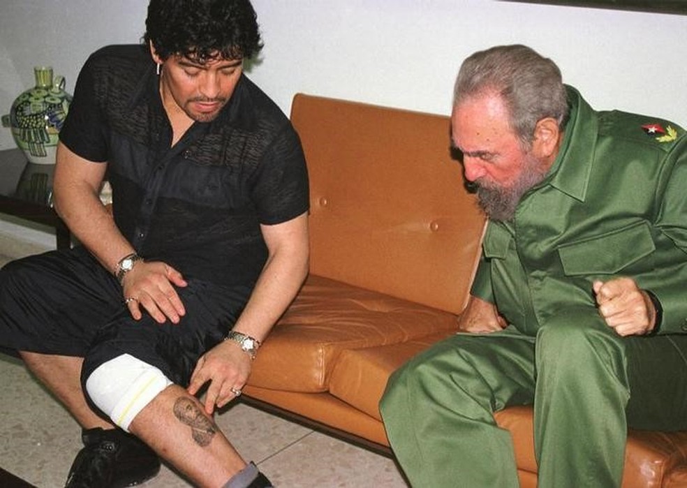 Justiça argentina determina leilão de casas, carros e até carta de Fidel Castro para pagamento de dívidas de Maradona