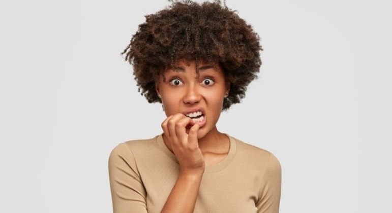 Mulheres, principalmente as casadas, sofrem mais com ansiedade do que os homens, diz pesquisa.