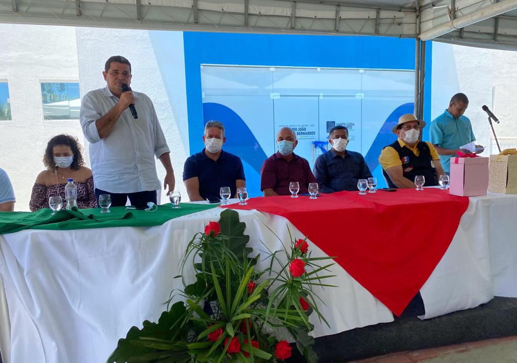 Prefeito Márcio Lima recebe presidente da Câmara Federal para inaugurar obra  em Santa Luzia do Norte
