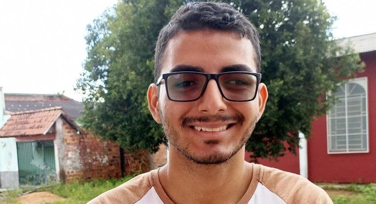 Autista é aprovado em 1º lugar para Medicina na federal de Goiás
