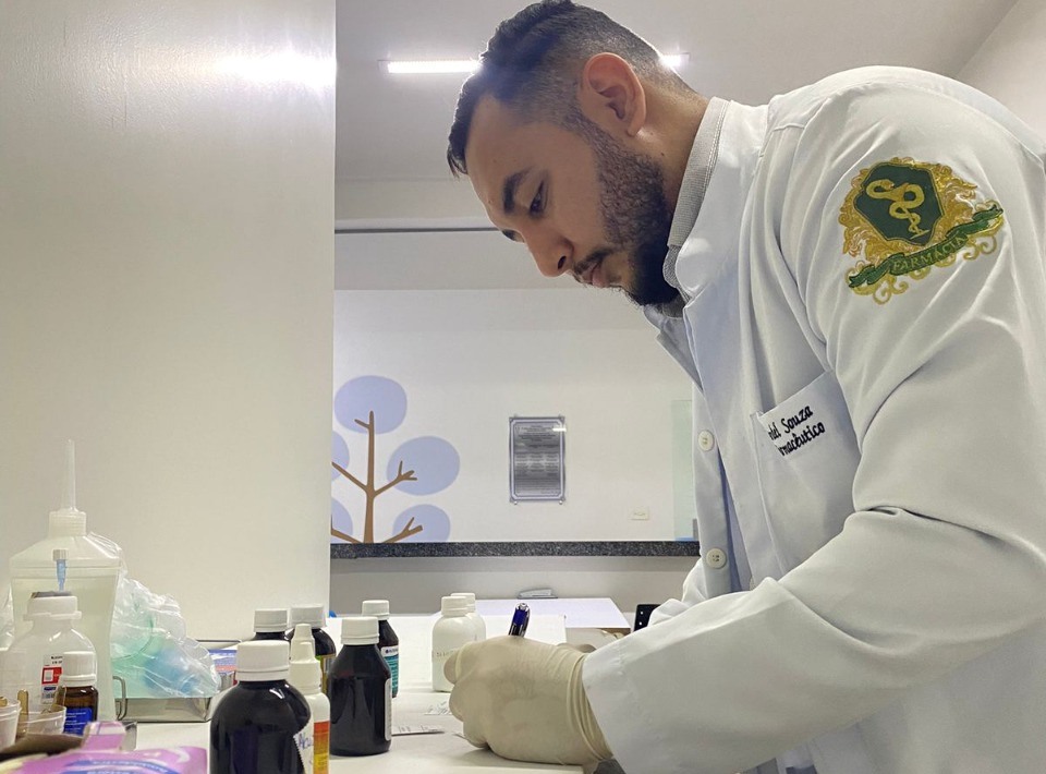 Farmacêutico alerta sobre o risco da automedicação em casos de dengue, zika e chicungunya