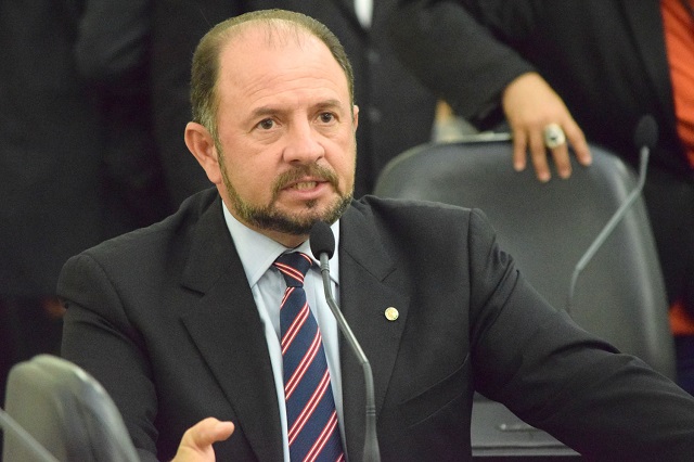 Voto para Rui é destacado por Antônio Albuquerque durante evento com Paulo Dantas