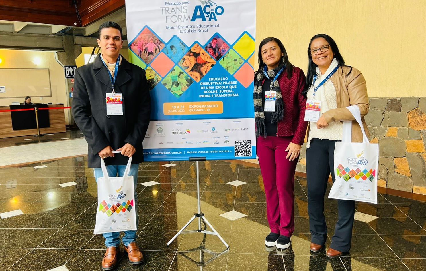 Secretário pilarense prestigia encontro no Sul do Brasil visando agregar inovação para investir nas salas de aulas