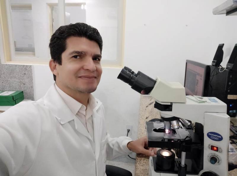 Neste Dia de Conscientização de Combate às Hepatites Virais, farmacêutico fala sobre suas formas de transmissão