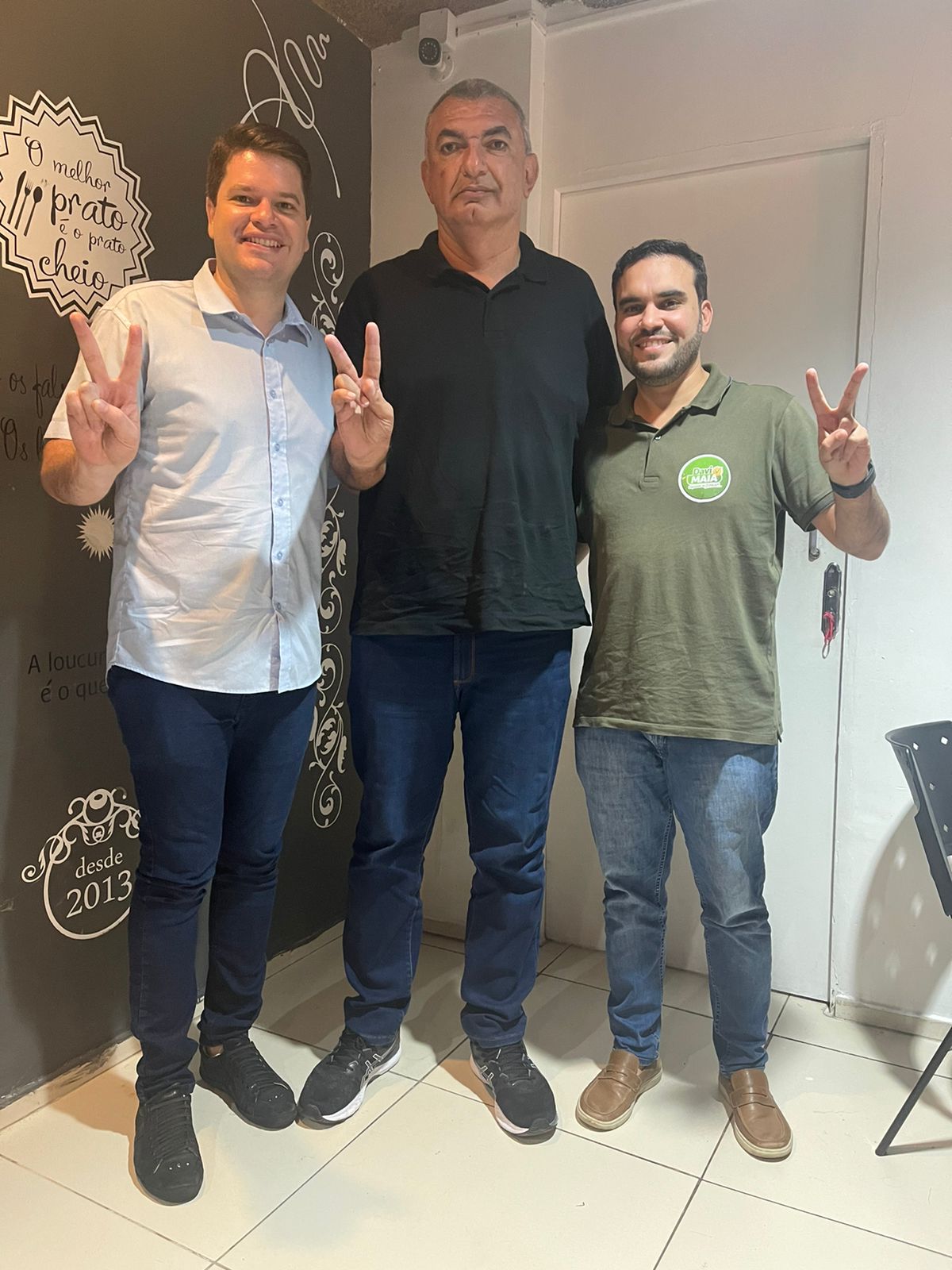 Prefeito de Paulo Jacinto declara apoio a Davi Davino para o Senado e Davi Maia estadual