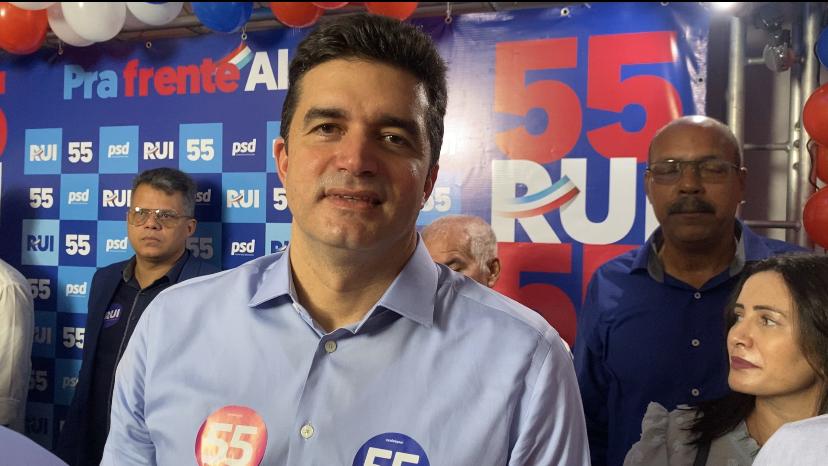 Rui concede entrevista ao O Globo afirmando que não precisa de escora política para chegar ao governo de AL
